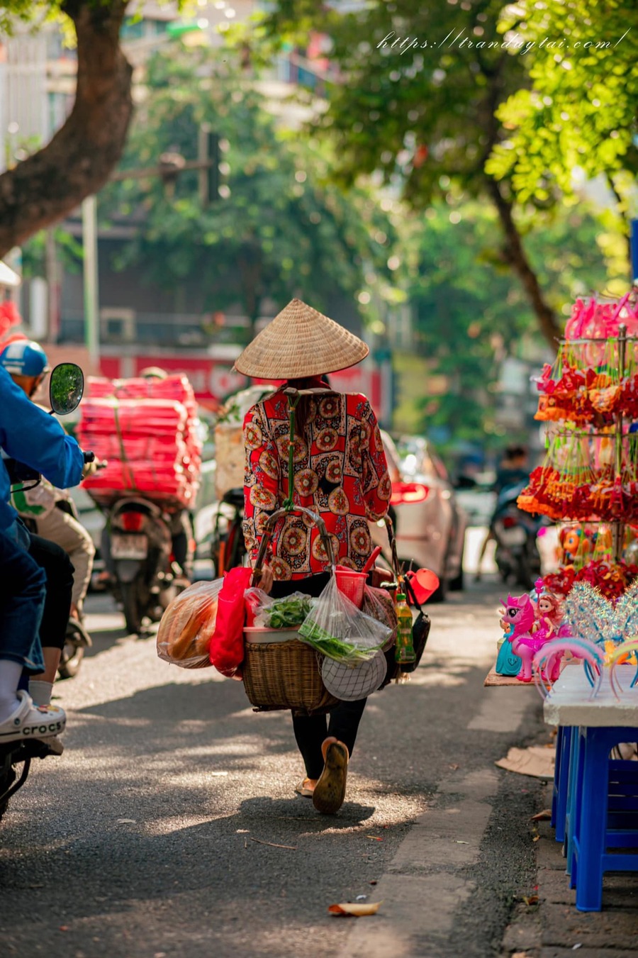 Check-in Phố Hàng Mã dịp trung thu, không gian rực rỡ sắc màu 8