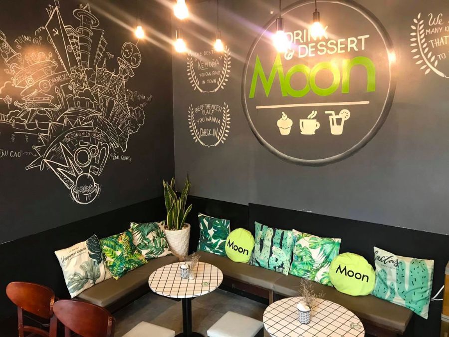 Check in The Moon Coffee TRĂNG, quán cà phê bánh ngọt cực hot 4