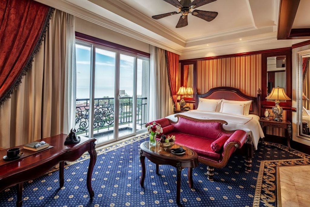 Chiêm ngưỡng Imperial Hotel Vũng Tàu với lối kiến trúc thời Phục Hưng độc đáo 10