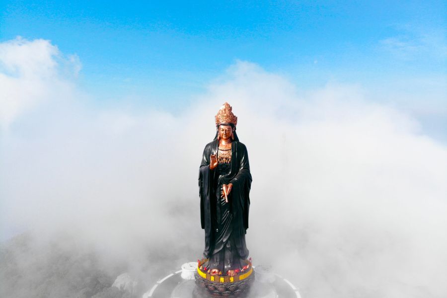 Chiêm ngưỡng Tượng Phật Bà Tây Bổ Đà Sơn Núi Bà Đen cao nhất châu Á 2