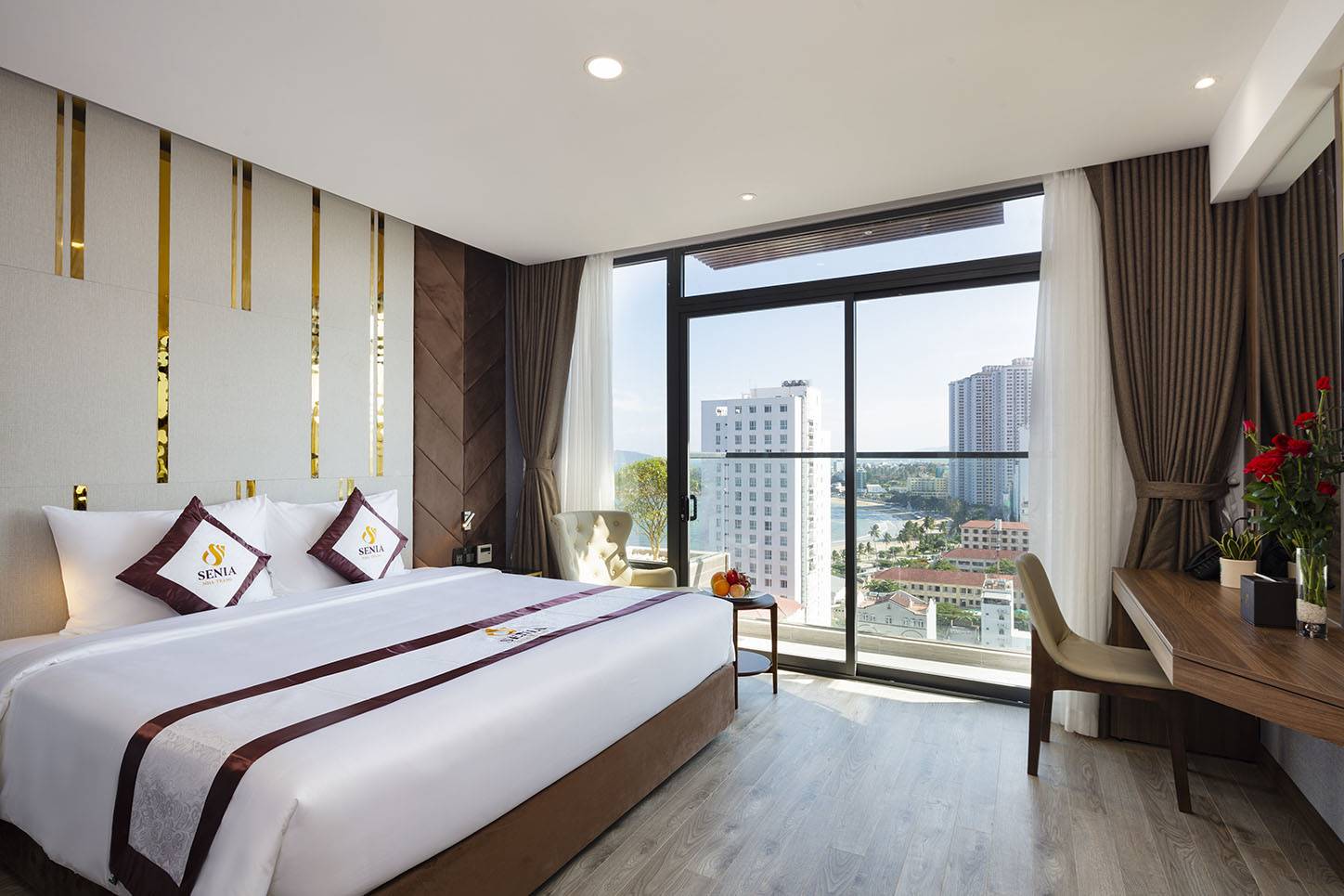 Chiêm ngưỡng vẻ quyến rũ của Senia Hotel Nha Trang 7