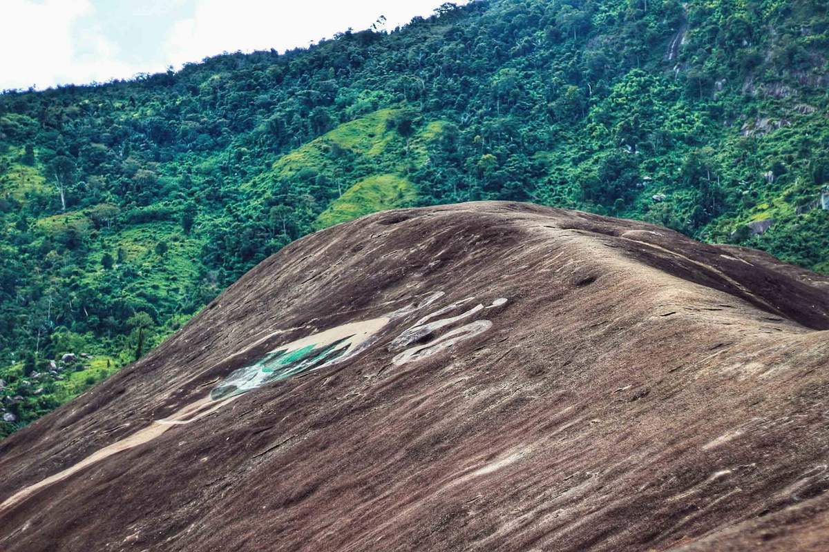 Chinh phục Đá Voi Mẹ, tảng đá nguyên khối lớn nhất Việt Nam 6