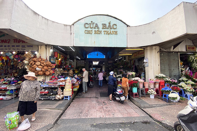 Khám phá chợ Bến Thành, biểu tượng lâu đời của văn hóa Sài Gòn 7