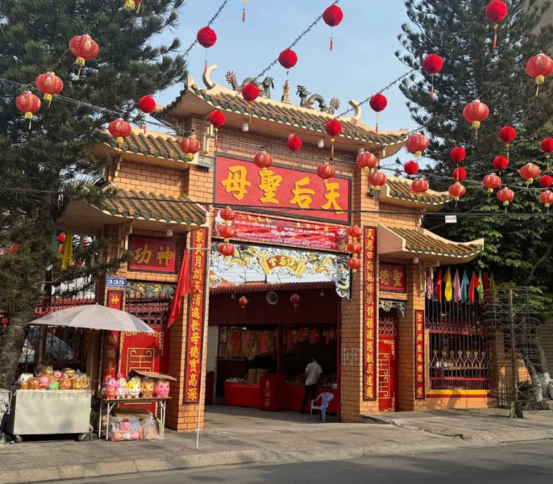 Chợ Búng Bình Dương: Thiên đường ẩm thực và văn hóa trăm tuổi 5