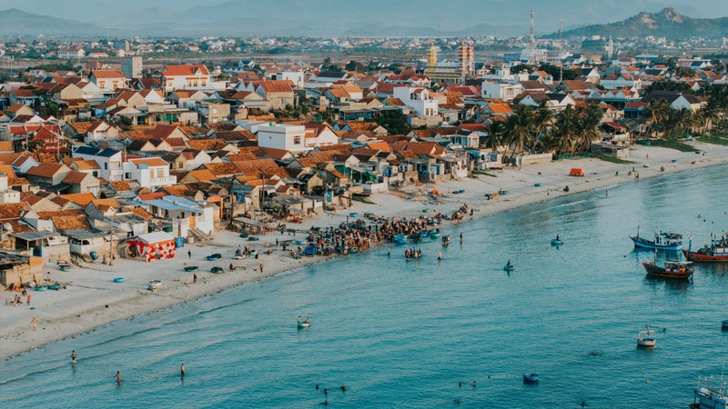 Chợ cá Ninh Thủy như một nốt trầm gây xao xuyến bên biển cả 9