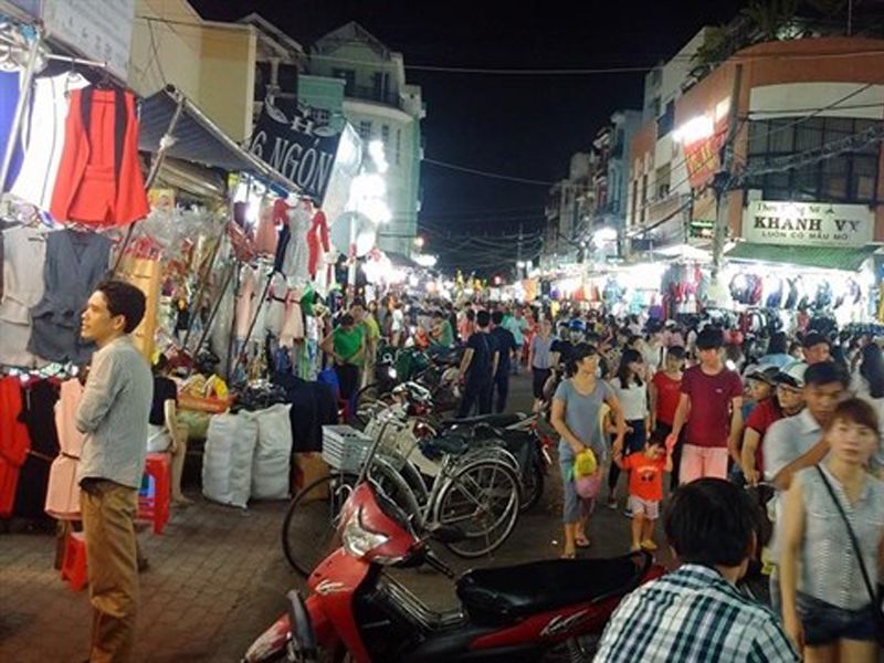 Khám phá chợ đêm Bắc Ninh tại Thủ Đức - Chợ giá rẻ không thể bỏ lỡ 2