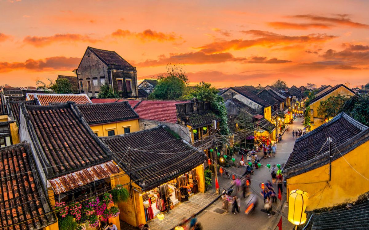 Chợ đêm Nguyễn Hoàng Hội An - Khu chợ đêm nhộn nhịp nhất đô thị cổ 22