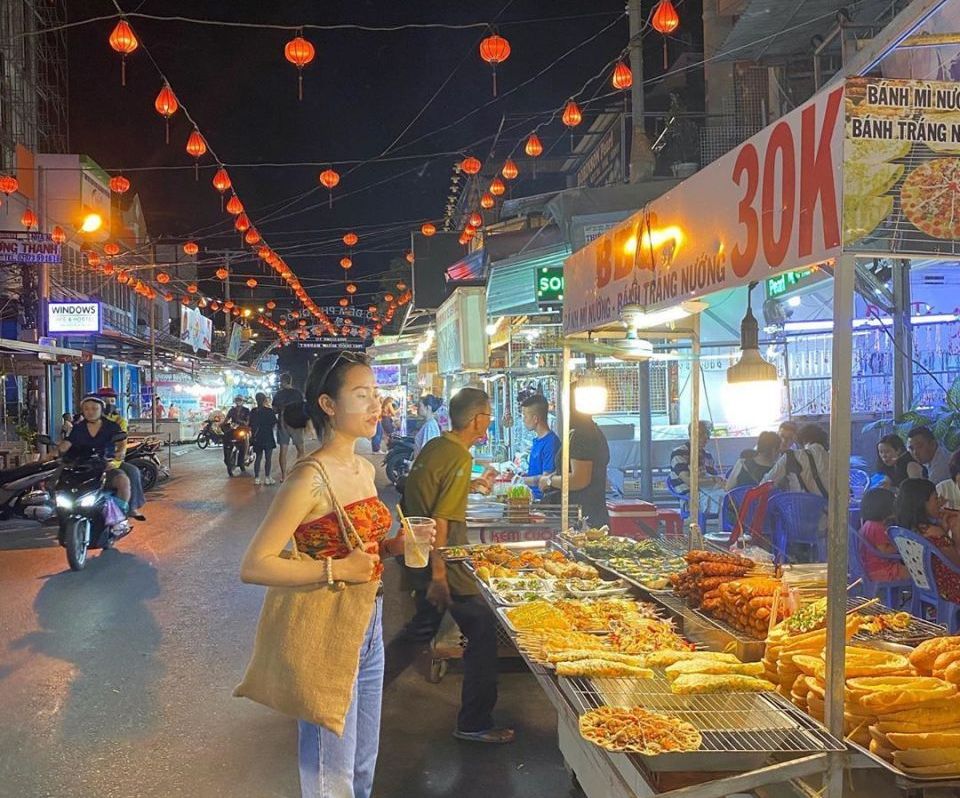Chợ đêm Phú Quốc (chợ đêm Bạch Đằng) – Thế giới ẩm thực nhộn nhịp khi đêm về 15