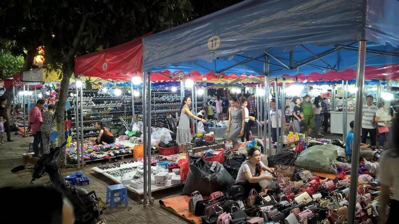 Khám phá Chợ đêm Quy Nhơn, điểm vui chơi, mua sắm đặc biệt tại Bình Định 4