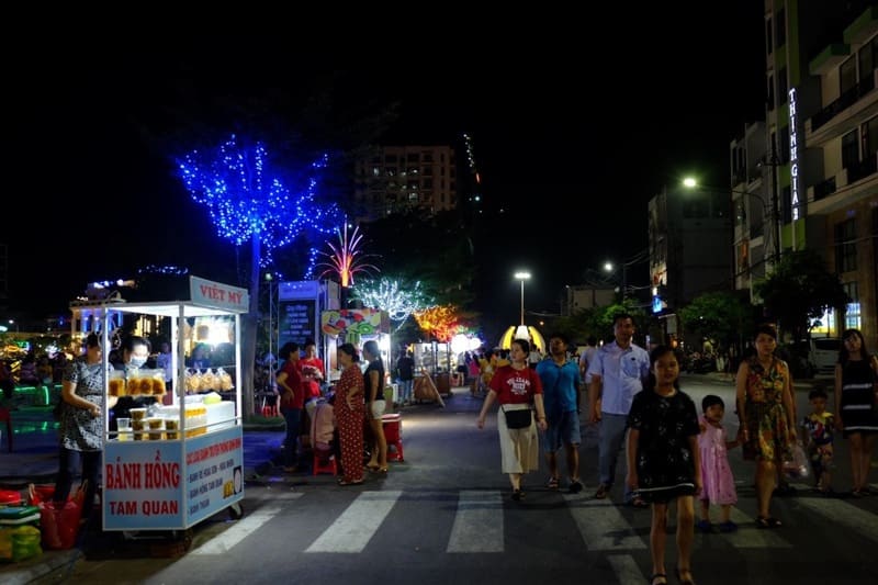 Khám phá Chợ đêm Quy Nhơn, điểm vui chơi, mua sắm đặc biệt tại Bình Định 8