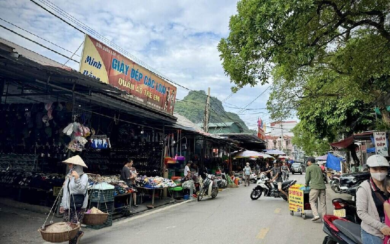 Chợ Đồng Đăng: Khu chợ biên giới sôi động nhất Lạng Sơn 5