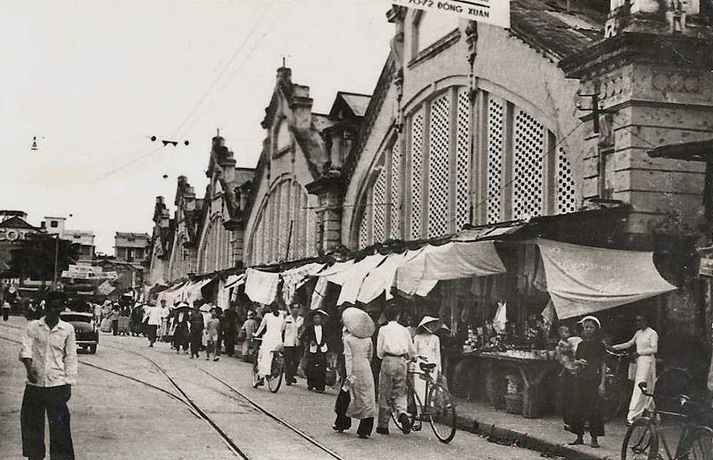 Chợ Đồng Xuân - Khu chợ nổi tiếng và sầm uất nhất Thành phố Thủ đô 4
