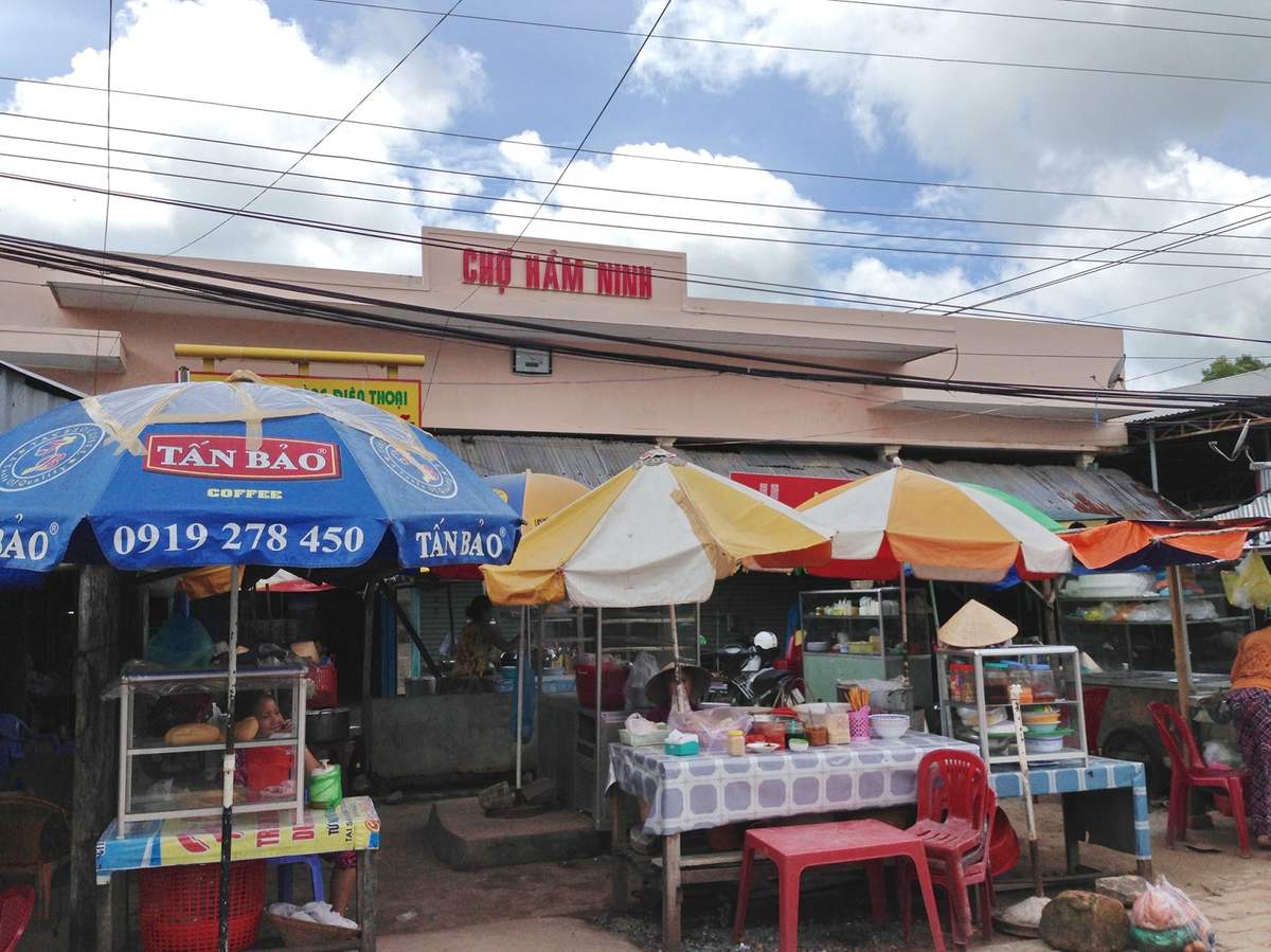 Chợ Hàm Ninh Phú Quốc – Ngôi chợ cổ nằm giữa làng chài Hàm Ninh 3