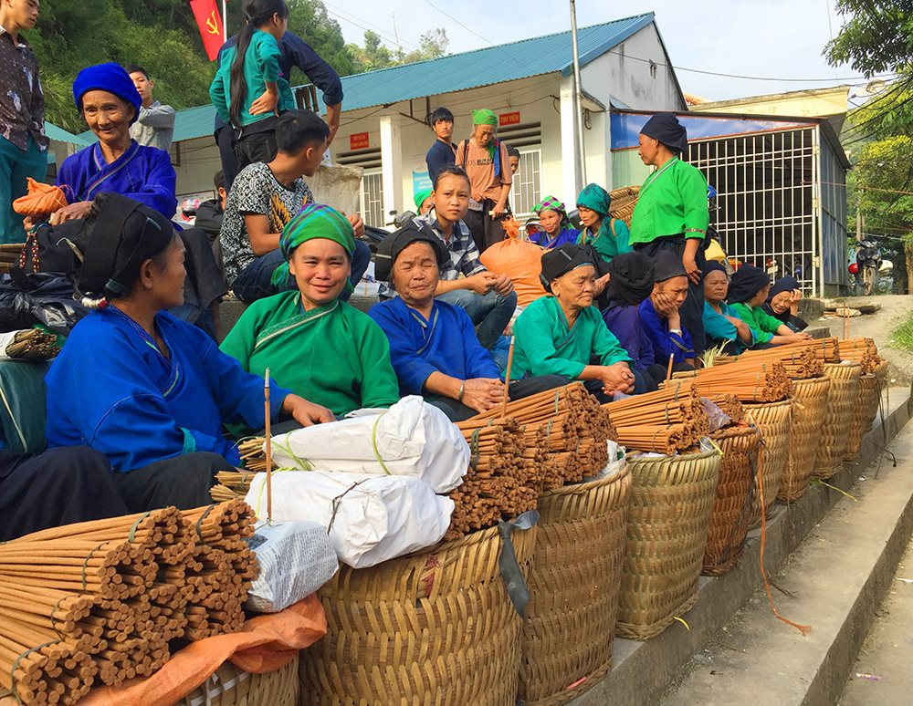 Chợ phiên Hoàng Su Phì - Nét đẹp văn hóa độc đáo nơi cao nguyên đá 9