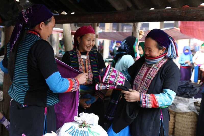 Mộc mạc Chợ phiên Mèo Vạc nơi cao nguyên đá Đồng Văn 5