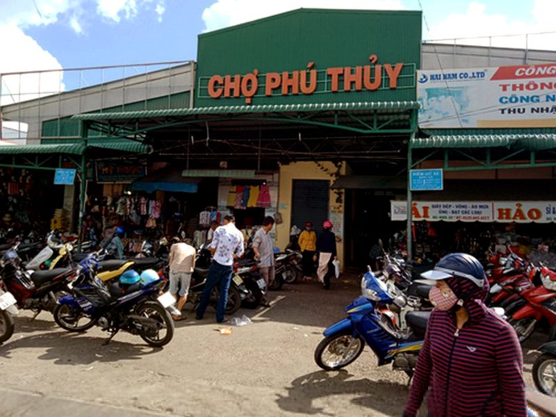 Dạo Chợ Phú Thủy, cảm nhận nét chân quê giữa lòng thành phố biển 2