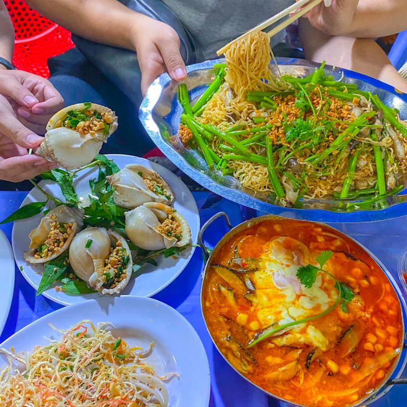 Chợ Xóm Chiếu quận 4 có gì mà đốn tim tín đồ ẩm thực Sài Gòn 5