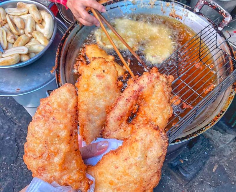 Chợ Xóm Chiếu quận 4 có gì mà đốn tim tín đồ ẩm thực Sài Gòn 9