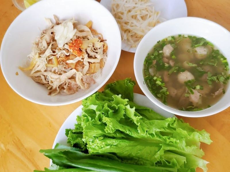 Chư Păh Gia Lai: Về miền núi lửa và hoa dã quỳ 8