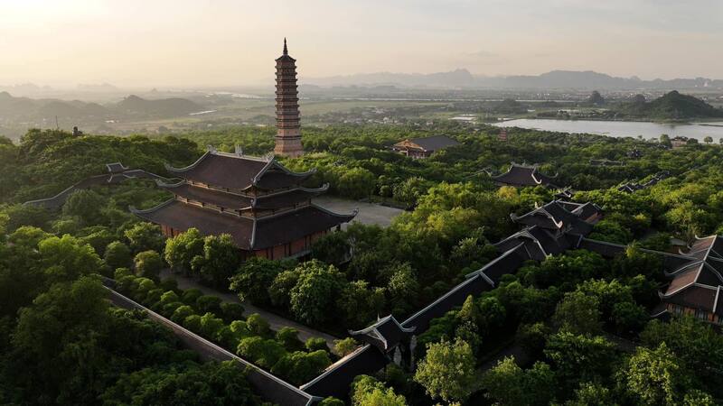 Chùa Bái Đính: Chốn tu tập an yên giữa non cao Ninh Bình 2