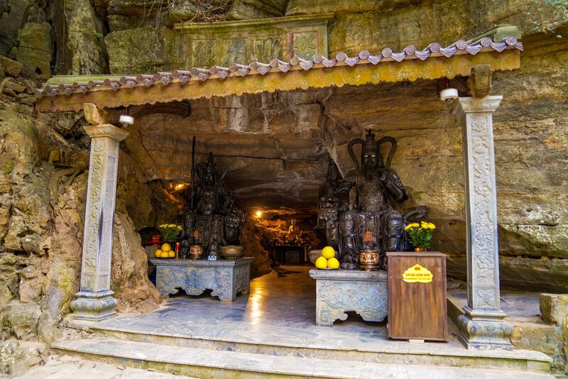 Chùa Bái Đính: Chốn tu tập an yên giữa non cao Ninh Bình 10