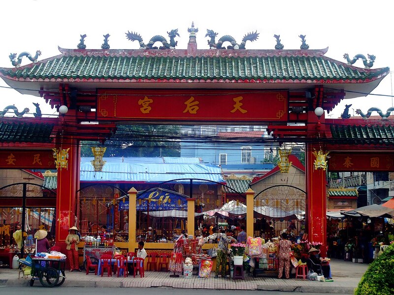 Top 8 ngôi chùa Bình Dương với không gian linh thiêng 2