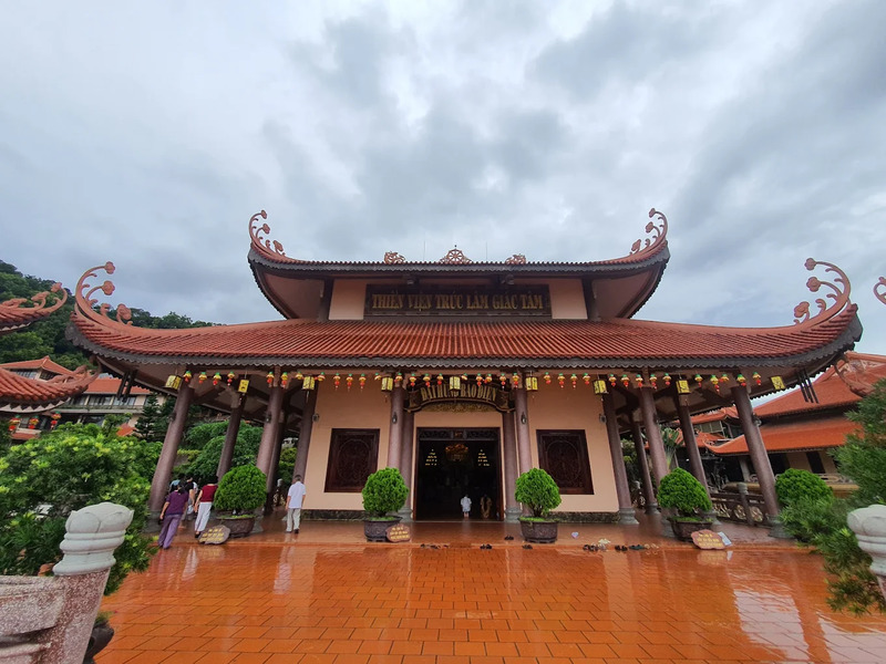 Chùa Cái Bầu, viên ngọc thanh tịnh nằm giữa kỳ quan Bái Tử Long 6