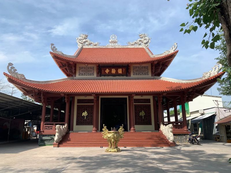 Viếng Chùa Di Lặc: Tìm về chốn bình yên giữa lòng TP.HCM 3