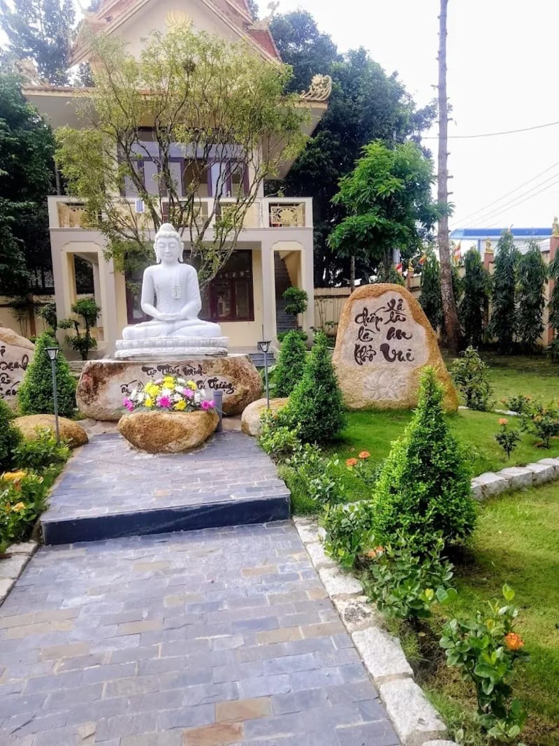 Chùa Giác Hoàng Bình Dương, một không gian đầy hoài cổ và trang nghiêm 8
