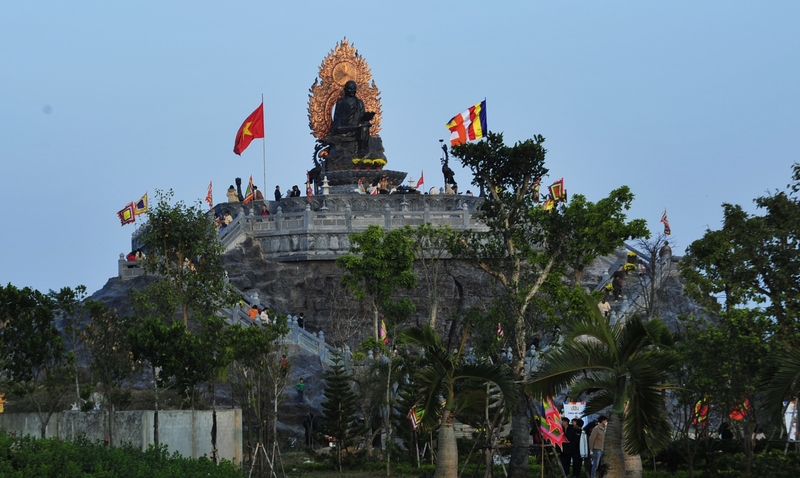 Ghé thăm chùa Hổ Sơn, khám phá dấu ấn vùng đất 7