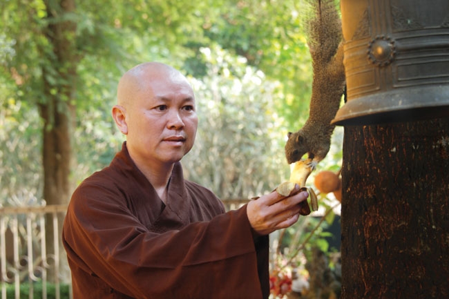 Chùa Hoằng Pháp - Địa điểm linh thiêng gắn liền với tâm hồn Sài Gòn 4