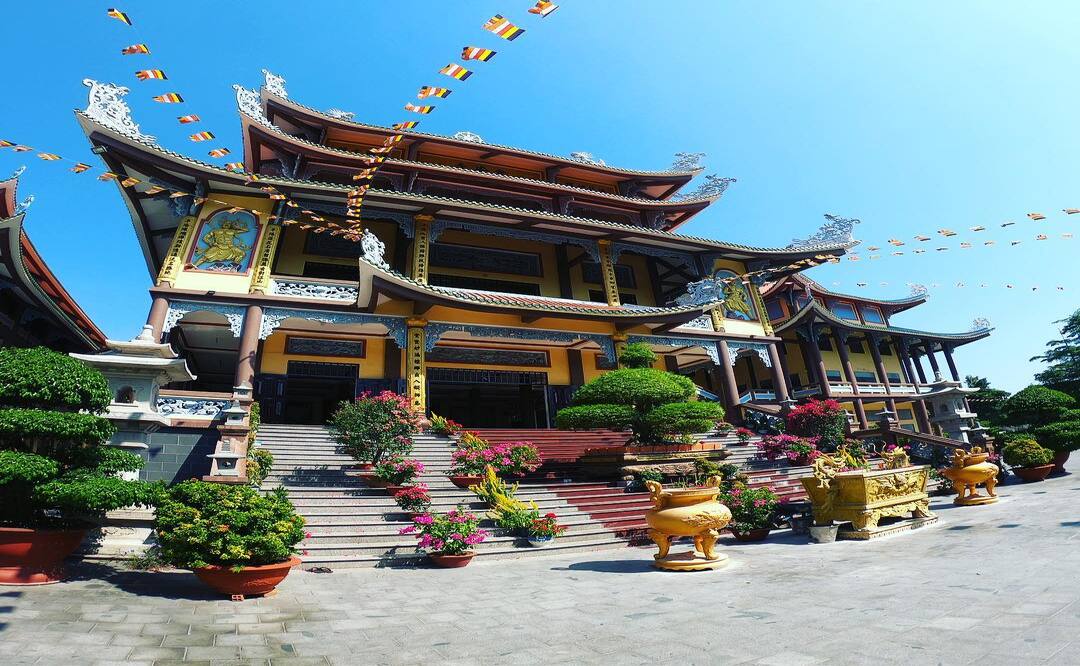 Chùa Hội An Bình Dương, ngôi chùa nổi bật với kiến trúc độc đáo 8