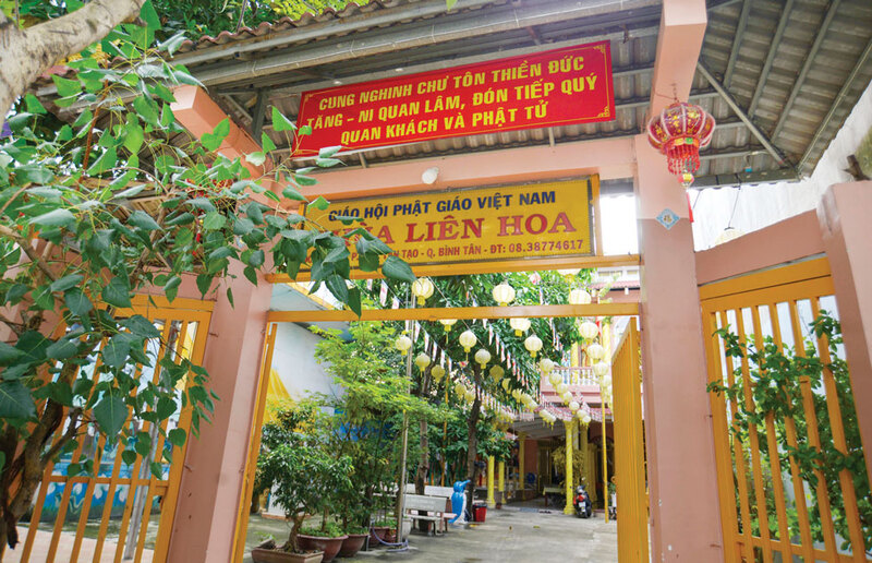 Chùa Liên Hoa, ngôi chùa phái Bắc tông 22 năm không đốt vàng mã 2