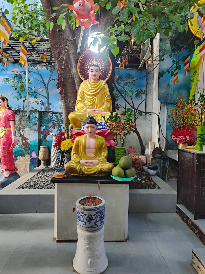 Chùa Liên Hoa, ngôi chùa phái Bắc tông 22 năm không đốt vàng mã 8
