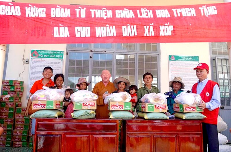 Chùa Liên Hoa, ngôi chùa phái Bắc tông 22 năm không đốt vàng mã 6