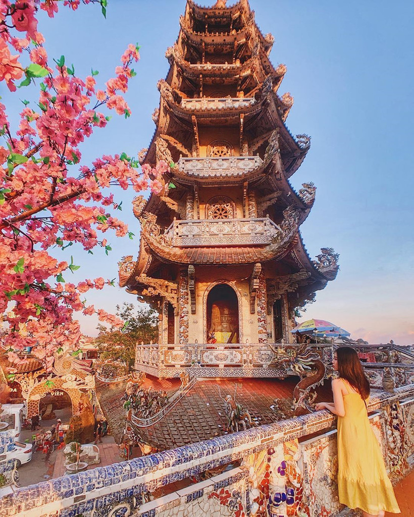Chùa Linh Phước - Chùa Ve Chai - Khám phá ngôi chùa có 11 cái nhất và kiến trúc đặc sắc ở Đà Lạt 4