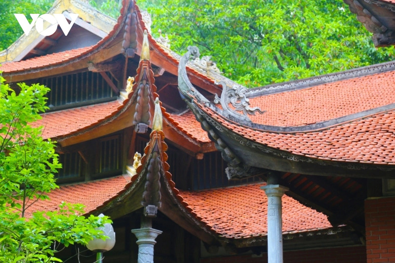 Ghé thăm chùa Lôi Âm Thượng tìm về Phật pháp giữa ngàn mây 8