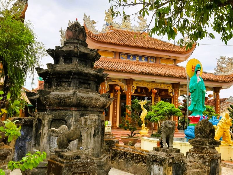 Chùa Long Phước Bình Định: Ngôi chùa cổ hơn 220 năm giữa vùng đất võ 7