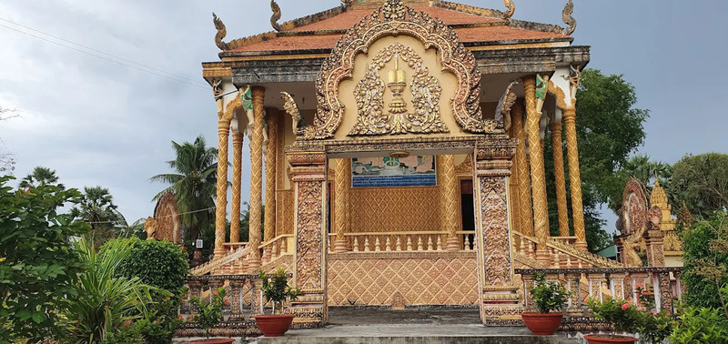Chùa Mới Tịnh Biên An Giang, nơi sinh hoạt văn hóa của bà con Khmer 4