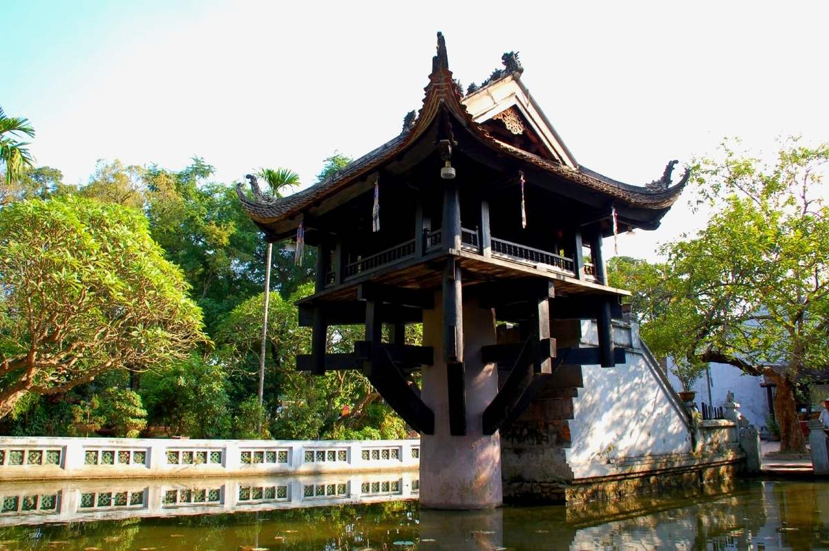 Chùa Một Cột - Ngôi chùa có kiến trúc độc đáo nhất Châu Á 3