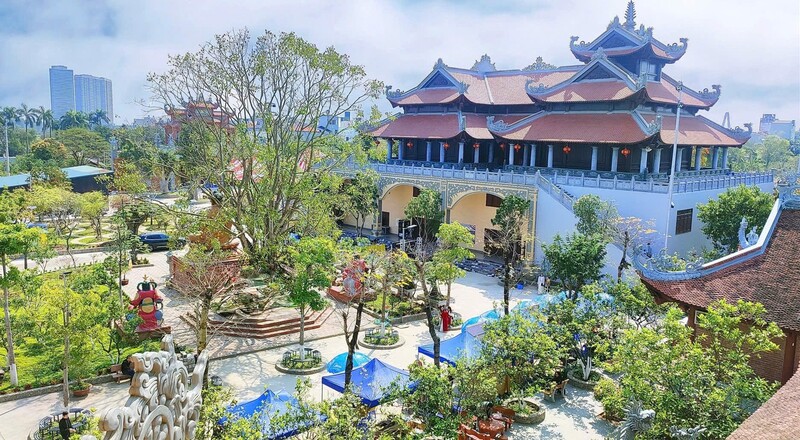 Top 8 ngôi chùa Bình Dương với không gian linh thiêng 12
