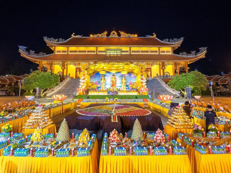 10 ngôi chùa ở Quảng Ninh linh thiêng, cảnh đẹp nên ghé một lần 2