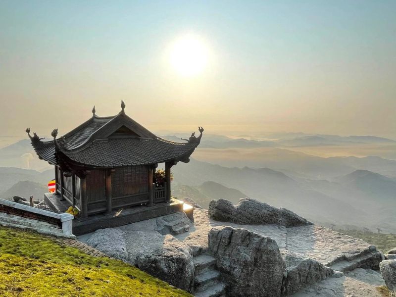 10 ngôi chùa ở Quảng Ninh linh thiêng, cảnh đẹp nên ghé một lần 3