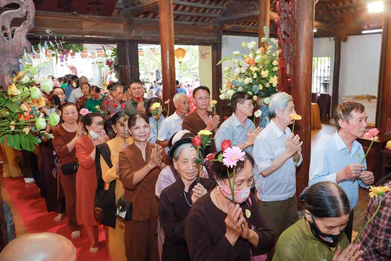 Kinh nghiệm chiêm bái chùa Phổ Quang Hà Nội từ A đến Z 10