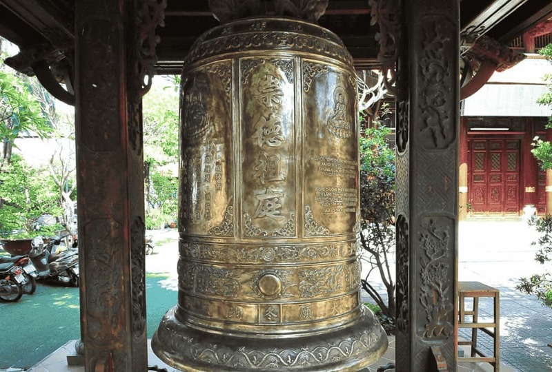 Chùa Sùng Đức, không gian Phật giáo tĩnh lặng giữa lòng thành phố 9