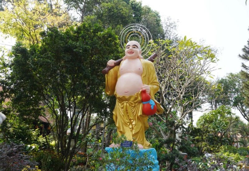 Chùa Sùng Đức, không gian Phật giáo tĩnh lặng giữa lòng thành phố 6