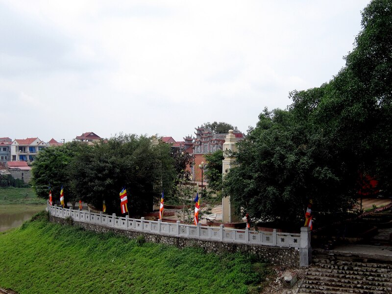 Chùa Thành Lạng Sơn: Vẻ đẹp linh thiêng nép mình bên dòng Kỳ Cùng 4