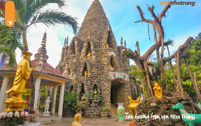 Chùa Từ Vân, Khánh Hòa: Ngôi chùa Ốc độc lạ nhất Việt Nam 7