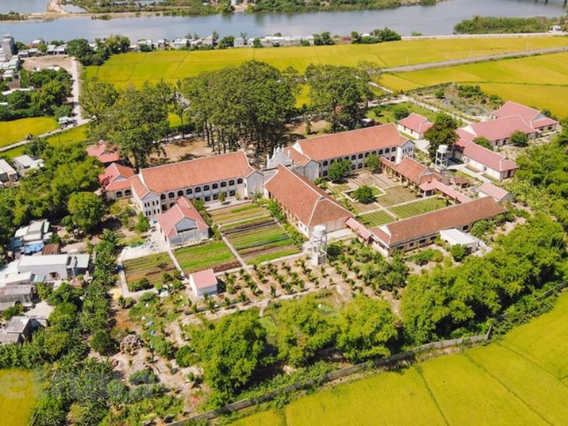 Tiểu Chủng Viện Làng Sông: Kho tàng lịch sử và văn hóa Bình Định 3