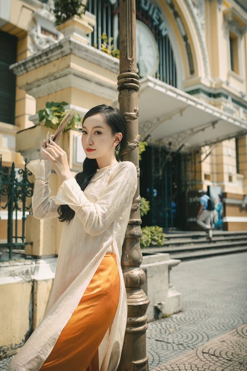 Top 21 địa điểm chụp ảnh Tết áo dài 2026 đẹp ở Sài Gòn 30